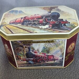 Vintage Railroad Tin With Hinged Lid.